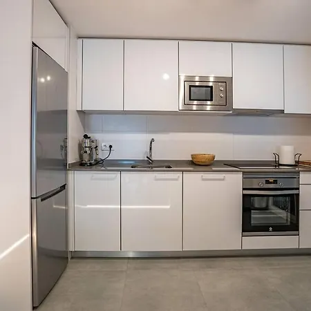 公寓 Beautiful Rooftop Pool 3bed *