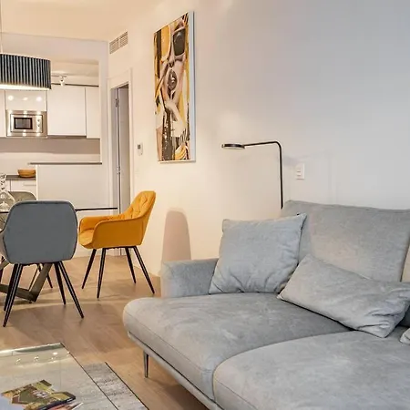 Lejlighed Beautiful Rooftop Pool 3bed *