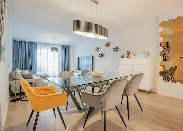 Beautiful Rooftop Pool 3bed מארבלה