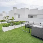 Διαμέρισμα Beautiful Rooftop Pool 3bed *