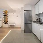 Beautiful Rooftop Pool 3bed Διαμέρισμα