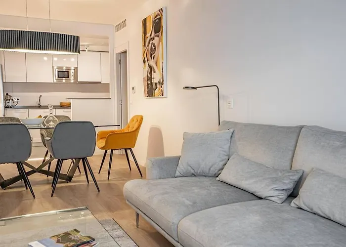 Апартаменты Beautiful Rooftop Pool 3bed *