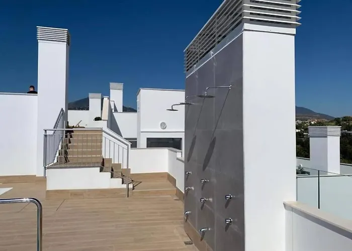 Beautiful Rooftop Pool 3bed Марбелья