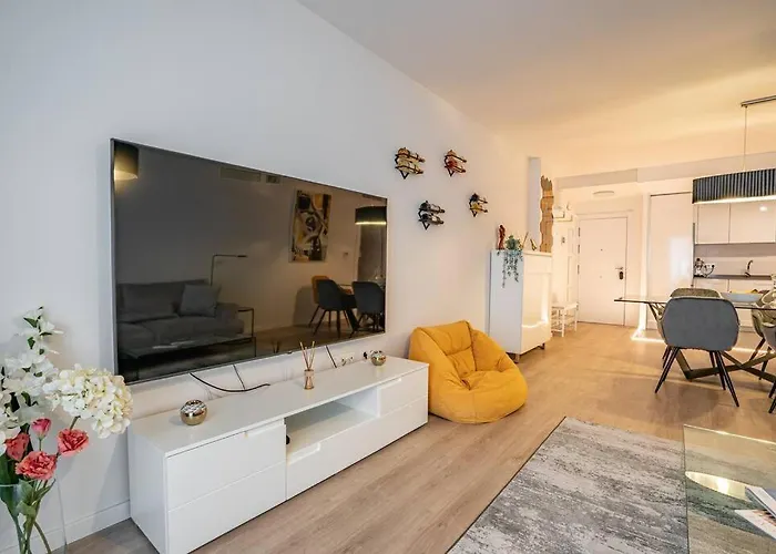 Beautiful Rooftop Pool 3bed Марбелья
